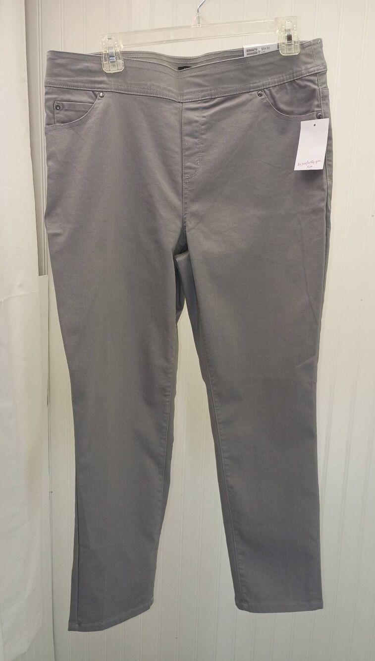 NWT Kim Rogers, straight leg, tummy control, pull on pants size 12 petite